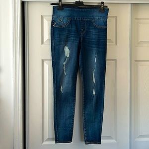 Rock & Republic Denim RX The Slimming Denim Cure Fever Pull On Jeans